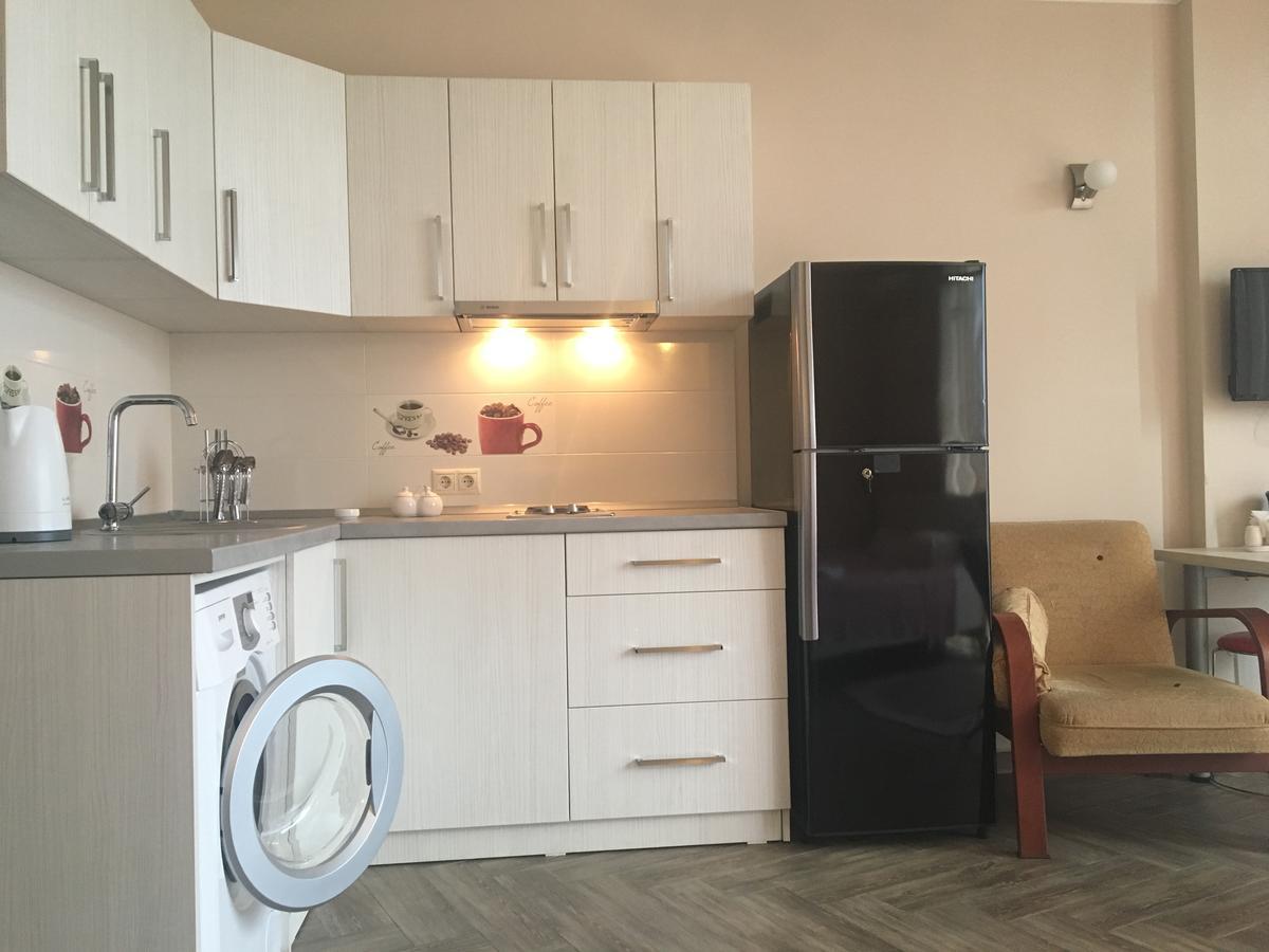 Orbi Plaza Tamara Aparthotel Батуми Екстериор снимка